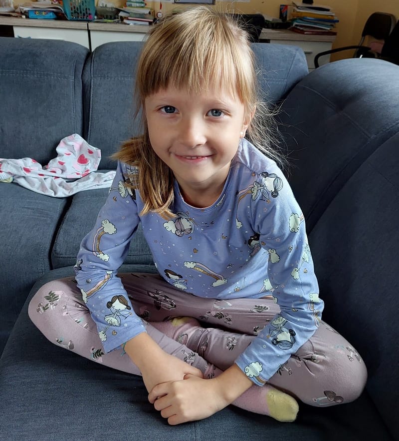 Ema — mali borec, ki je pisal Božičku