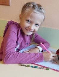 Ema — mali borec, ki je pisal Božičku