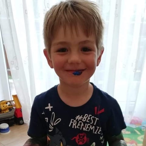 Oskar, 7 let