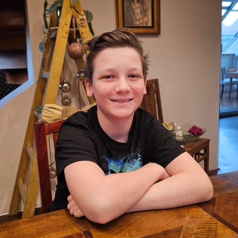 Luka, 13 let