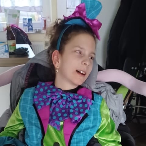 Sabina, 14 let