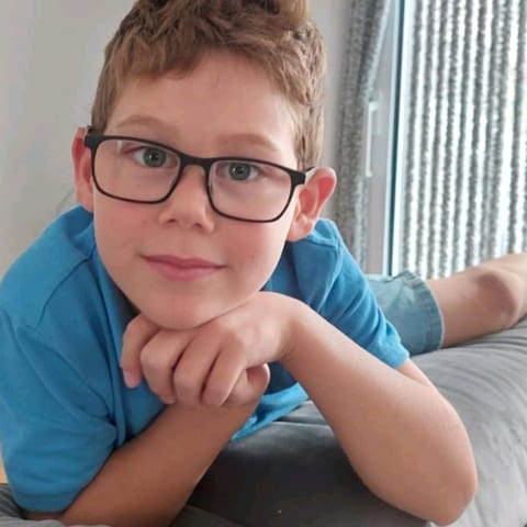 Maks, 10 let