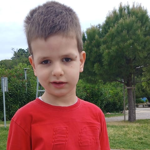 Anu, 4 leta