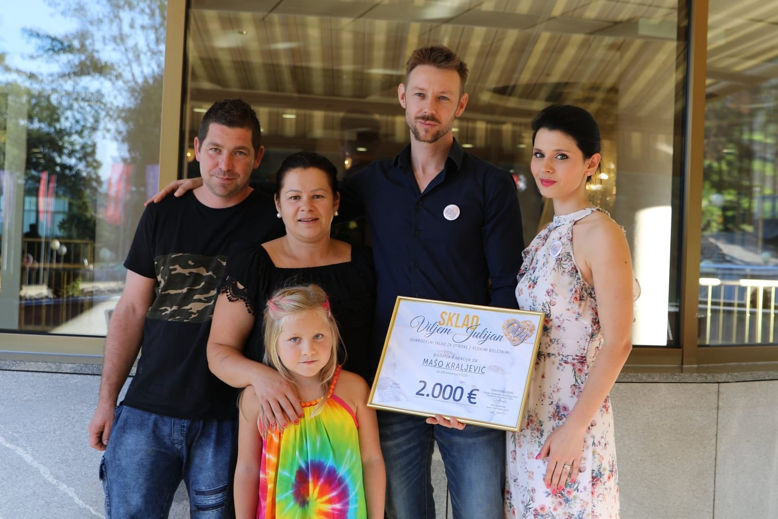 Prva donacija Sklada Viljem Julijan — deklici Maši