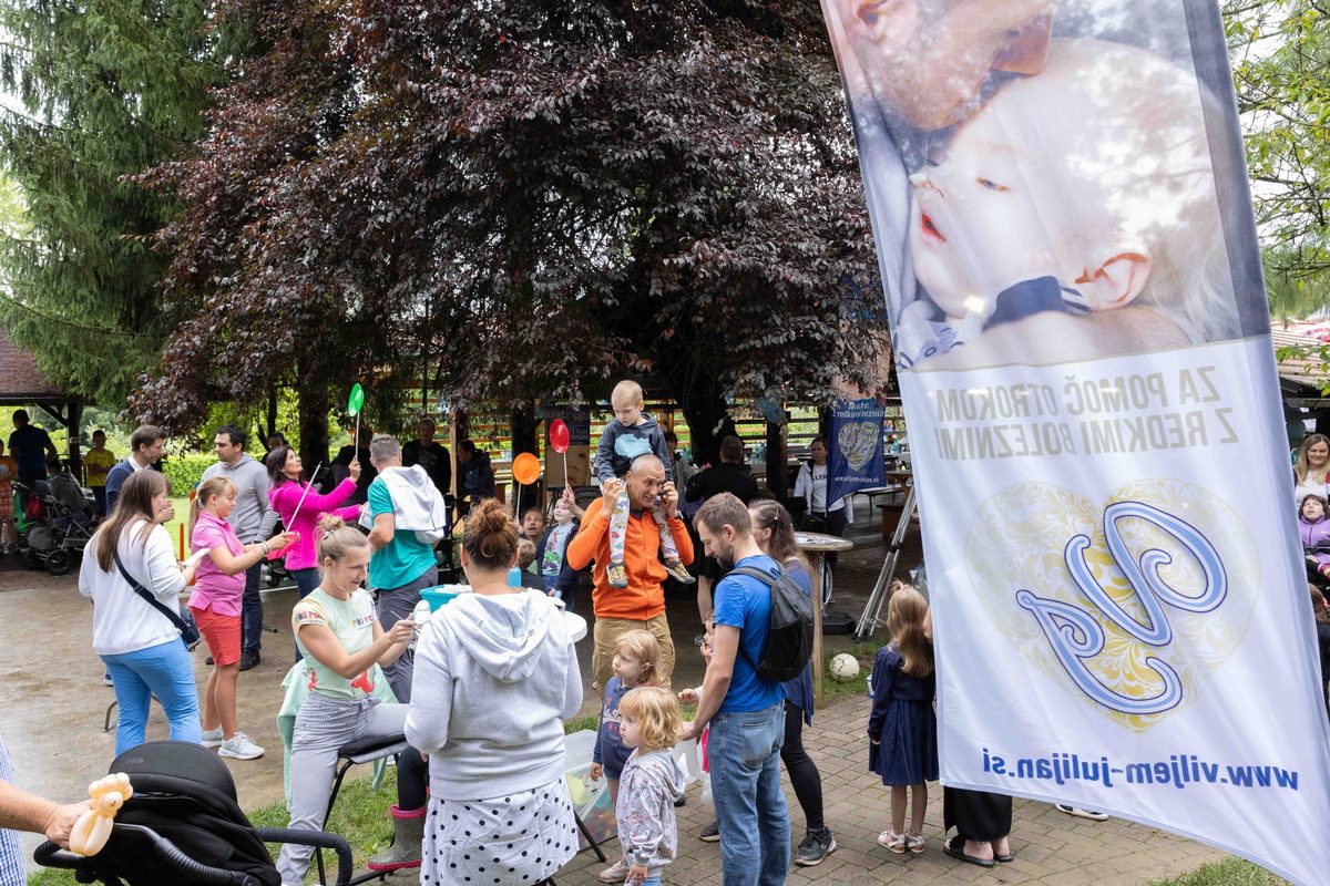 Družine malih borcev na skupnem dogodku društva